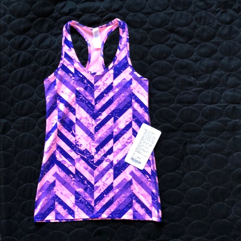 Ivivva {Lululemon’s brand for girls} keep Ur cool racer